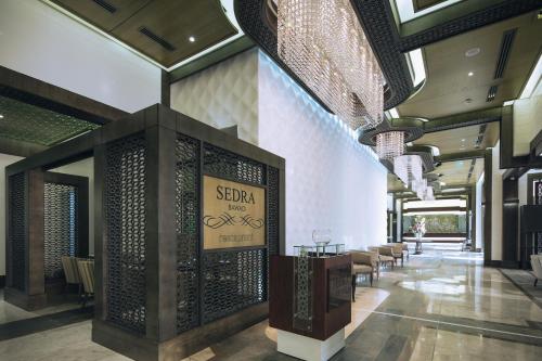 Cibo e bevande, Ayla Bawadi Hotel in Al Ain Cibo e bevande, Ayla Bawadi Hotel in Al Ain
