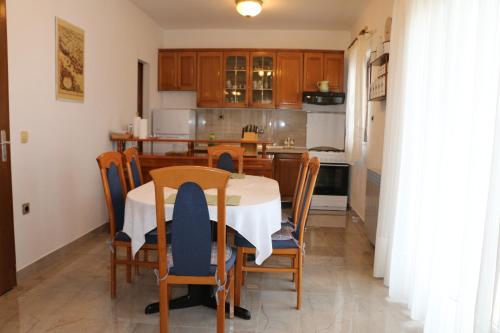 Apartment Grgas-Tucilo in Solaris Apartment Grgas-Tucilo in Solaris
