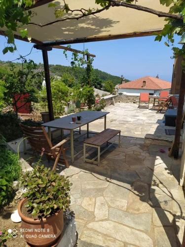 Balcony/terrace, Odysseas Pelion House in Kalamaki Balcony/terrace, Odysseas Pelion House in Kalamaki