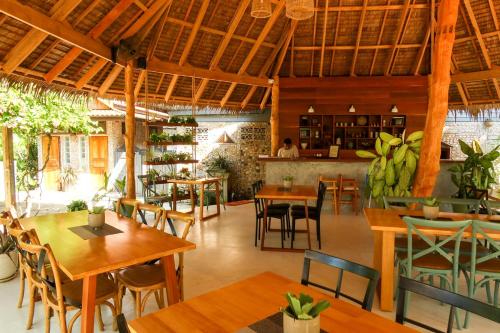 Restaurant, Seaflower Bungalows in Haad Chao Phao Restaurant, Seaflower Bungalows in Haad Chao Phao