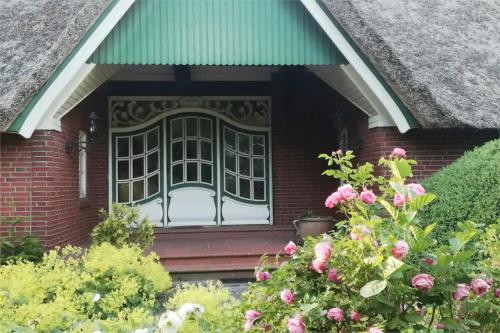 Landhaustraum unter Reet am Jadebusen