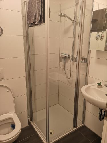 Beautiful flat, near westpark & hostpital, easy parking in Friedrichshofen Beautiful flat, near westpark & hostpital, easy parking in Friedrichshofen