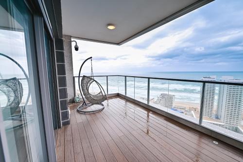 Balkon/teras, GK apartment Fabulous in Bat Yam Balkon/teras, GK apartment Fabulous in Bat Yam