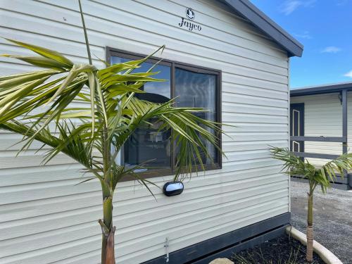 Lakes Main Holiday Park in Lakes Entrance Lakes Main Holiday Park in Lakes Entrance