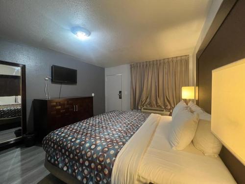 Goldstar Inn in Santa Clarita Goldstar Inn in Santa Clarita