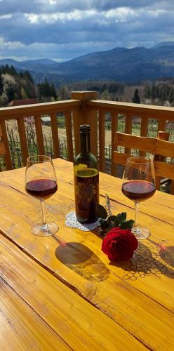 מרפסת, Holiday home in Drganja sela Kranjska Krain 42002 in דולנסקה טופליצ'ה מרפסת, Holiday home in Drganja sela Kranjska Krain 42002 in דולנסקה טופליצ'ה