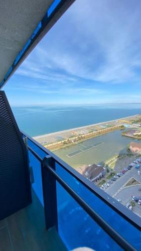 Studio Sea View Orbi City