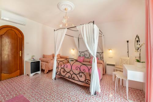 Habitación, Florida Residence in Positano Habitación, Florida Residence in Positano