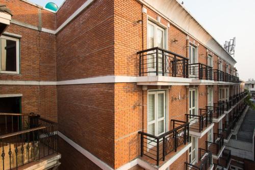 A szálláshely kívülről, Buddy Lodge Hotel near Wat Suthat A szálláshely kívülről, Buddy Lodge Hotel near Wat Suthat