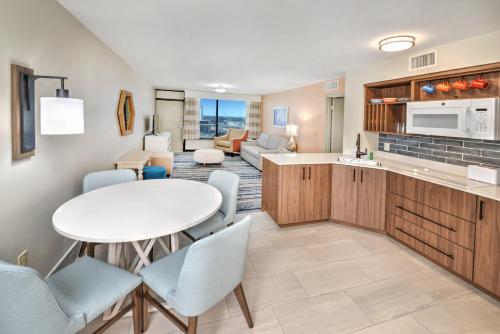بهاما هاوس - دايتونا بيتش شورز (Bahama House - Daytona Beach Shores) in ديتونا بيتش بهاما هاوس - دايتونا بيتش شورز (Bahama House - Daytona Beach Shores) in ديتونا بيتش