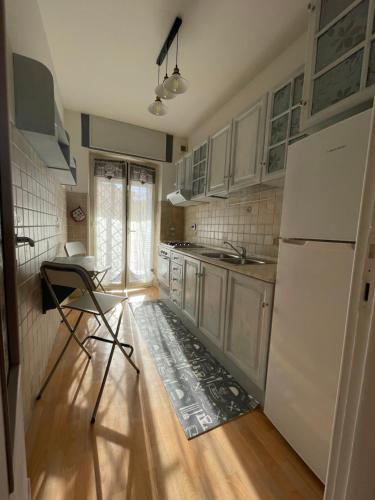 Kitchen, Demy house in Passoscuro Kitchen, Demy house in Passoscuro