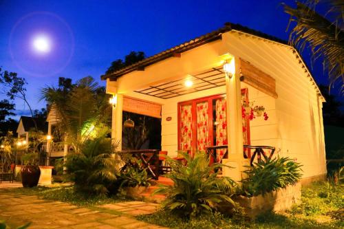 ทัศนียภาพ, Bungalows Bãi Vòng Hàm Ninh (Bungalows Bai Vong Ham Ninh) in แฮม นิง ทัศนียภาพ, Bungalows Bãi Vòng Hàm Ninh (Bungalows Bai Vong Ham Ninh) in แฮม นิง