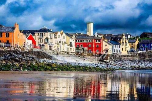 Village centre apartment in 拉欣奇 Village centre apartment in 拉欣奇