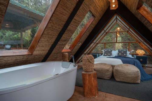 BubbleSky Glamping Guatape in Guatape BubbleSky Glamping Guatape in Guatape
