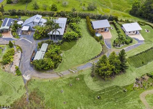Coffs Mountain Retreat Cabin 1 in Nana Glen Coffs Mountain Retreat Cabin 1 in Nana Glen
