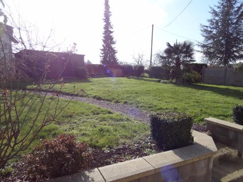 Garden, Gite de l Alouette (3 Etoiles) in Bretteville-du-Grand-Caux Garden, Gite de l Alouette (3 Etoiles) in Bretteville-du-Grand-Caux