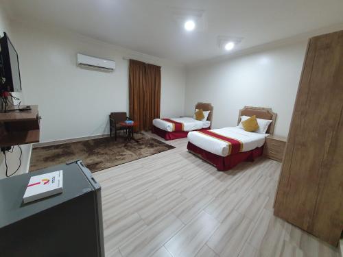 العايضي للوحدات السكنية المفروشة - السويدي 2 near Al Osrah International Hospital العايضي للوحدات السكنية المفروشة - السويدي 2 near Al Osrah International Hospital