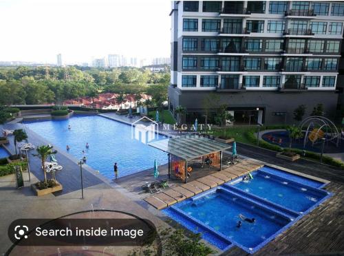 Swimming pool, Molek/MidValley/Golfview/HighFloor near Ponderosa Golf & Country Club Swimming pool, Molek/MidValley/Golfview/HighFloor near Ponderosa Golf & Country Club
