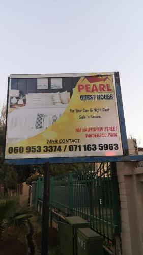 Vista exterior, Pearl Guest House Vanderbijlpark Johannesburg in Vanderbijlpark Vista exterior, Pearl Guest House Vanderbijlpark Johannesburg in Vanderbijlpark
