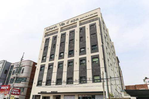Gimhae Asheravillard Aqua Hotel in Gimhae-si Gimhae Asheravillard Aqua Hotel in Gimhae-si