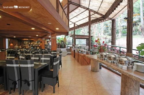 Restaurant, Safari Resort near Mount Gede Pangrango National Park Restaurant, Safari Resort near Mount Gede Pangrango National Park