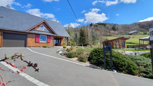 Chalet le chant des etoiles in Chanac Chalet le chant des etoiles in Chanac