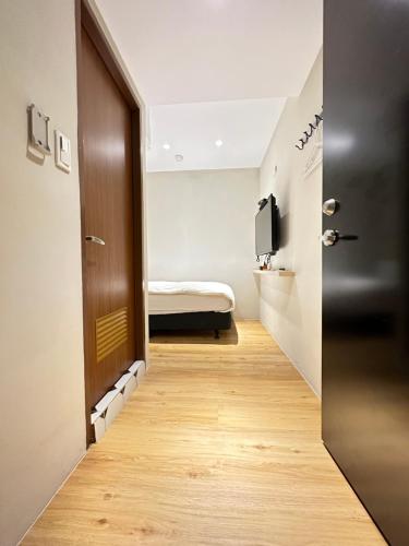 Yoshi Hotel - Tainan Station Branch in 台南市 Yoshi Hotel - Tainan Station Branch in 台南市