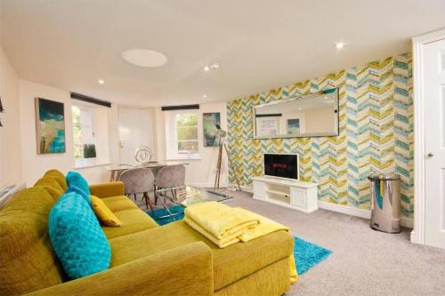 غرفة الضيوف, Green Garden Flat of Clifton in كليفتون غرفة الضيوف, Green Garden Flat of Clifton in كليفتون