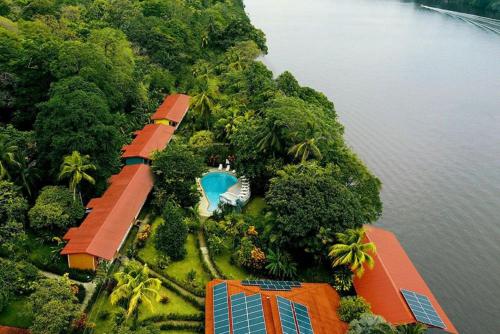 Vue extérieure, La Baula Lodge in Tortuguero Vue extérieure, La Baula Lodge in Tortuguero