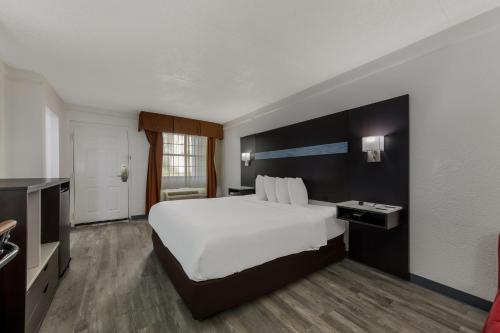Quality Inn & Suites Airport in Charlotte Városközpont Quality Inn & Suites Airport in Charlotte Városközpont