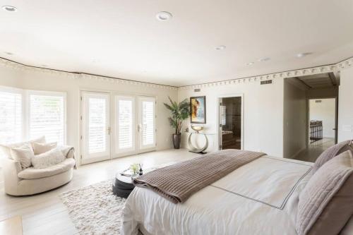 Bel Air Luxury Villa