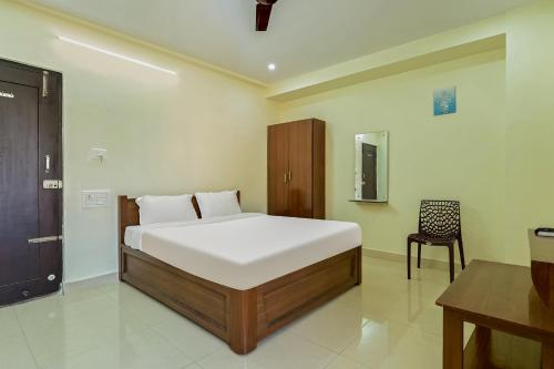 Guestroom, OYO 80505 Sri Krishna Eden in Kurmannapalem Guestroom, OYO 80505 Sri Krishna Eden in Kurmannapalem