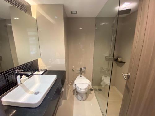 Bathroom, Le cassia Hotel (SHA Extra Plus) in Khon Kaen Bathroom, Le cassia Hotel (SHA Extra Plus) in Khon Kaen