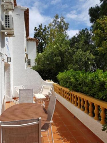 Létesítmények, MR Hotelet de la Racona & Apartments in Las Rotas Beach Létesítmények, MR Hotelet de la Racona & Apartments in Las Rotas Beach