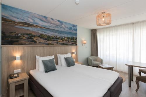 Beach Hotel I Kloeg Collection in Zoutelande Beach Hotel I Kloeg Collection in Zoutelande