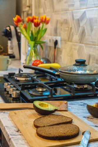 廚房, Warm & Cozy Apartment with balcony in Valmiera in 瓦爾米耶拉 廚房, Warm & Cozy Apartment with balcony in Valmiera in 瓦爾米耶拉