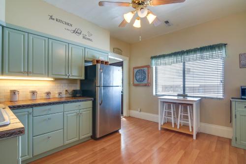 Beautiful Historic Home Near Bryce Canyon! in 加農維爾 (UT) Beautiful Historic Home Near Bryce Canyon! in 加農維爾 (UT)