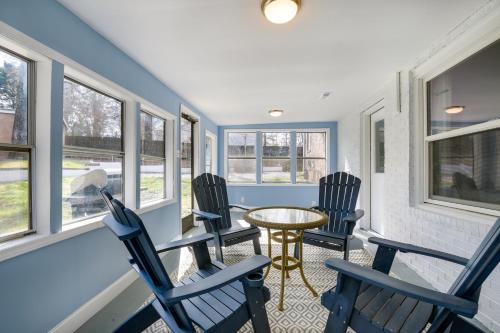 Sunny Family Home, 3 Mi to High Point Market! in High Point Sunny Family Home, 3 Mi to High Point Market! in High Point