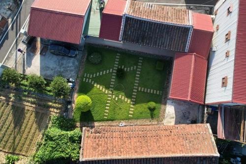 Garden, J ancient house in Lucao Township Garden, J ancient house in Lucao Township