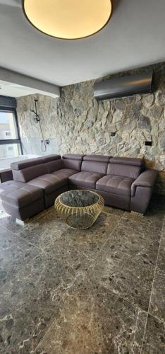 מבנים בים 75 Suites at sea in Kiryat Yam מבנים בים 75 Suites at sea in Kiryat Yam