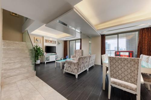 Sun Flower Hotel and Residence in Шэньчжэнь Sun Flower Hotel and Residence in Шэньчжэнь