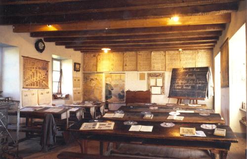 Gîte Le Passage 133 (Gite Le Passage 133) in Ruynes-en-Margeride Gîte Le Passage 133 (Gite Le Passage 133) in Ruynes-en-Margeride