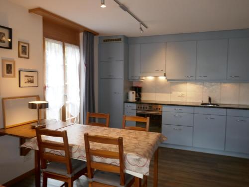 Apartment Chalet Cortina in กรินเดลวาลด์ ซิตี้ เซ็นเตอร์ Apartment Chalet Cortina in กรินเดลวาลด์ ซิตี้ เซ็นเตอร์