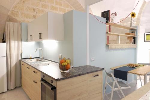 Kitchen, Sottano del Mastro Central Apartment in Corato Kitchen, Sottano del Mastro Central Apartment in Corato