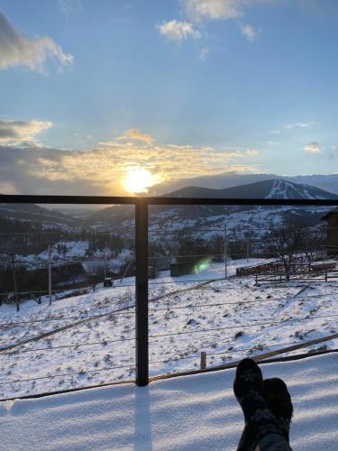 balkon/terras, Mirador Cottage in Slavs'ke balkon/terras, Mirador Cottage in Slavs'ke