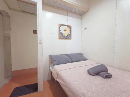 Stay N Save B&B in Oslob Stay N Save B&B in Oslob