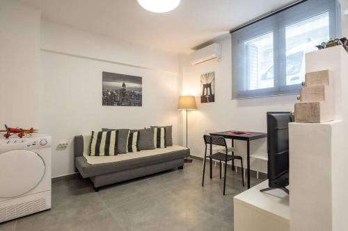 Hilton area brand new comfortable apartment