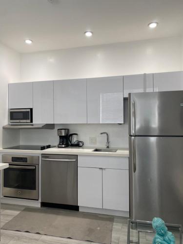 Modern & New,Excellent Location Miami in Westchester Modern & New,Excellent Location Miami in Westchester