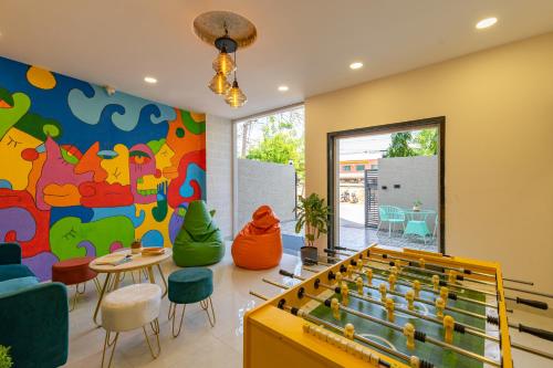 Comoditats, The Social Stays Jaipur - formerly ArtBuzz in Jaipur Comoditats, The Social Stays Jaipur - formerly ArtBuzz in Jaipur