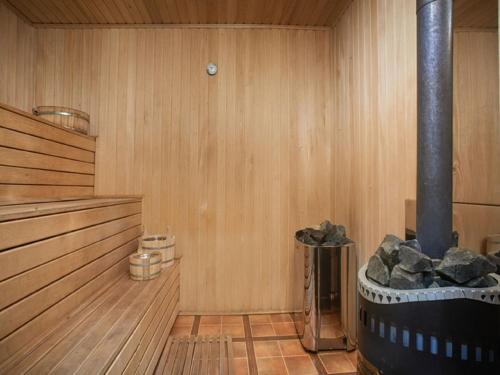 Nerl FroOtel in Nerl' Nerl FroOtel in Nerl'